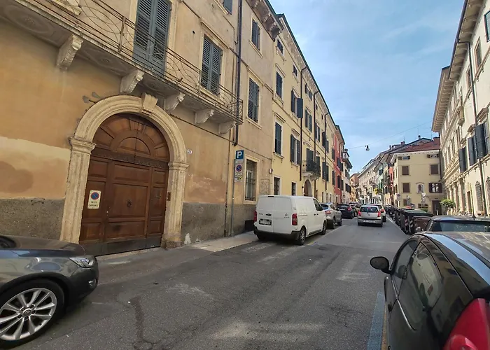 Pao - Veronetta Home * Verona